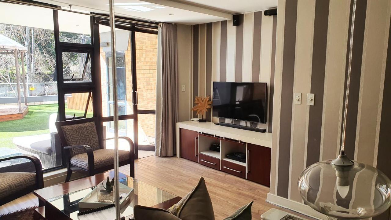 Zuri Residences At Ten Degrees Johannesburg Zewnętrze zdjęcie